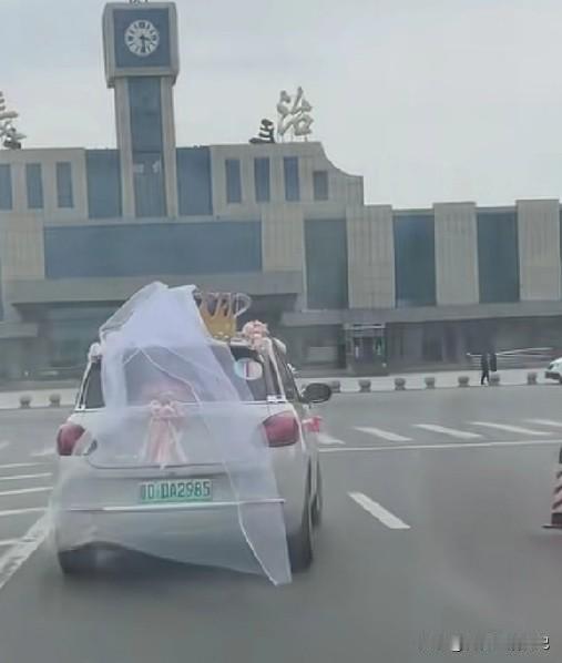 在婆家，你要当一个好儿媳吗？
刚结婚时，我心里暗暗发誓，为了一家人和睦，一定要把