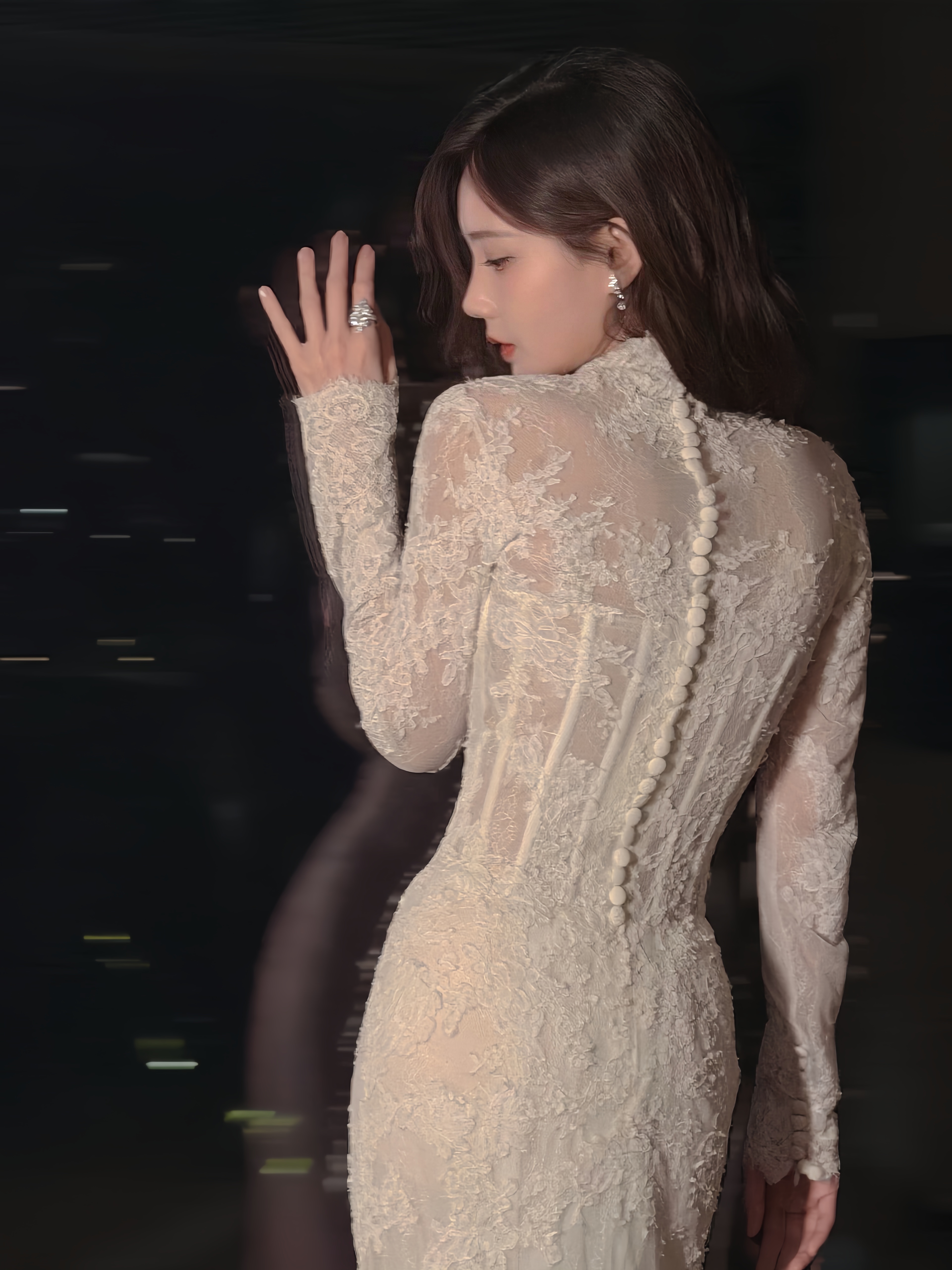 【李一桐】U so sexy girl 微博之夜