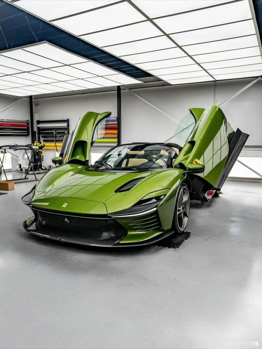 Ferrari Daytona SP3，这个绿好有生命力