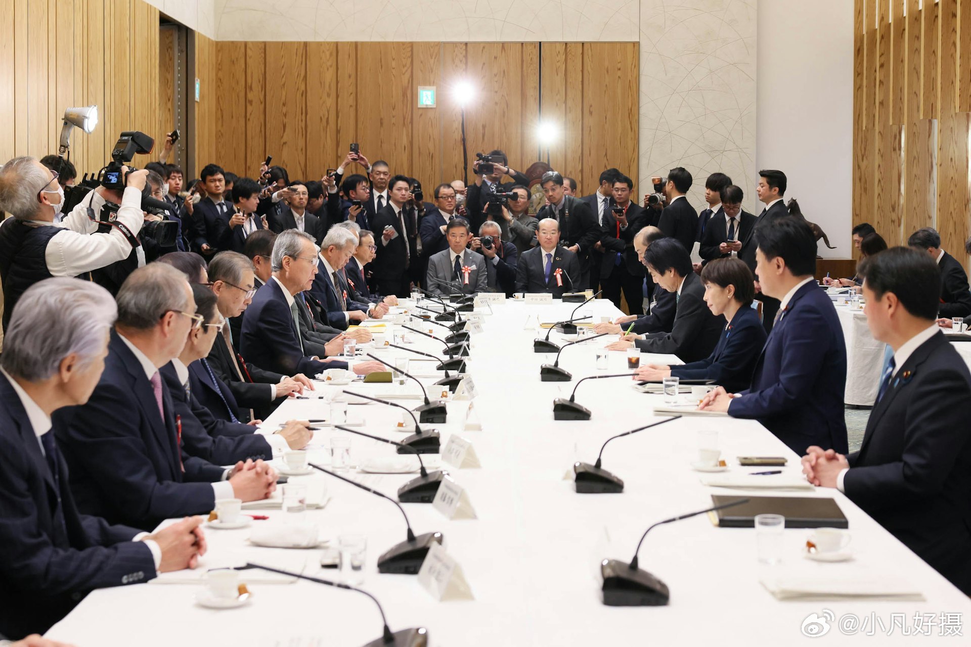 不是不安吗？还来干嘛？日本共同网报道，日本经济团体联合会（经团联）基本决定，争取