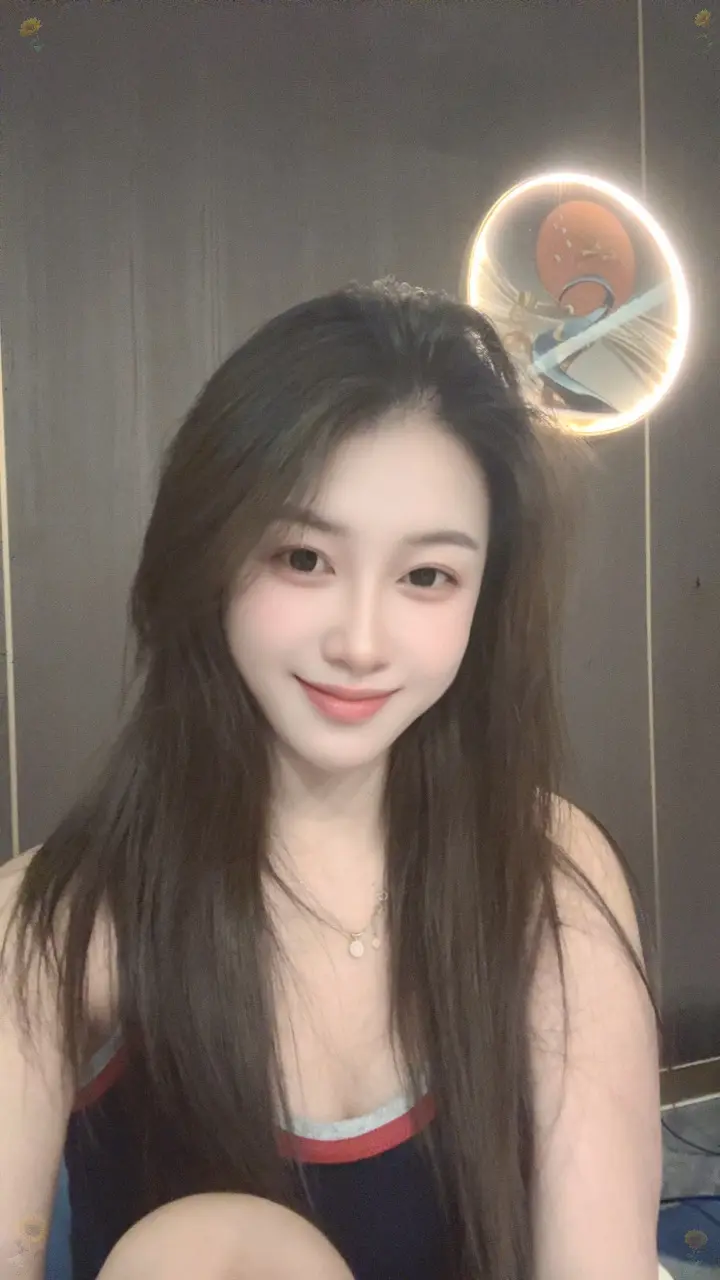 永远喜欢那种 心情不好               也舍不得凶我的人