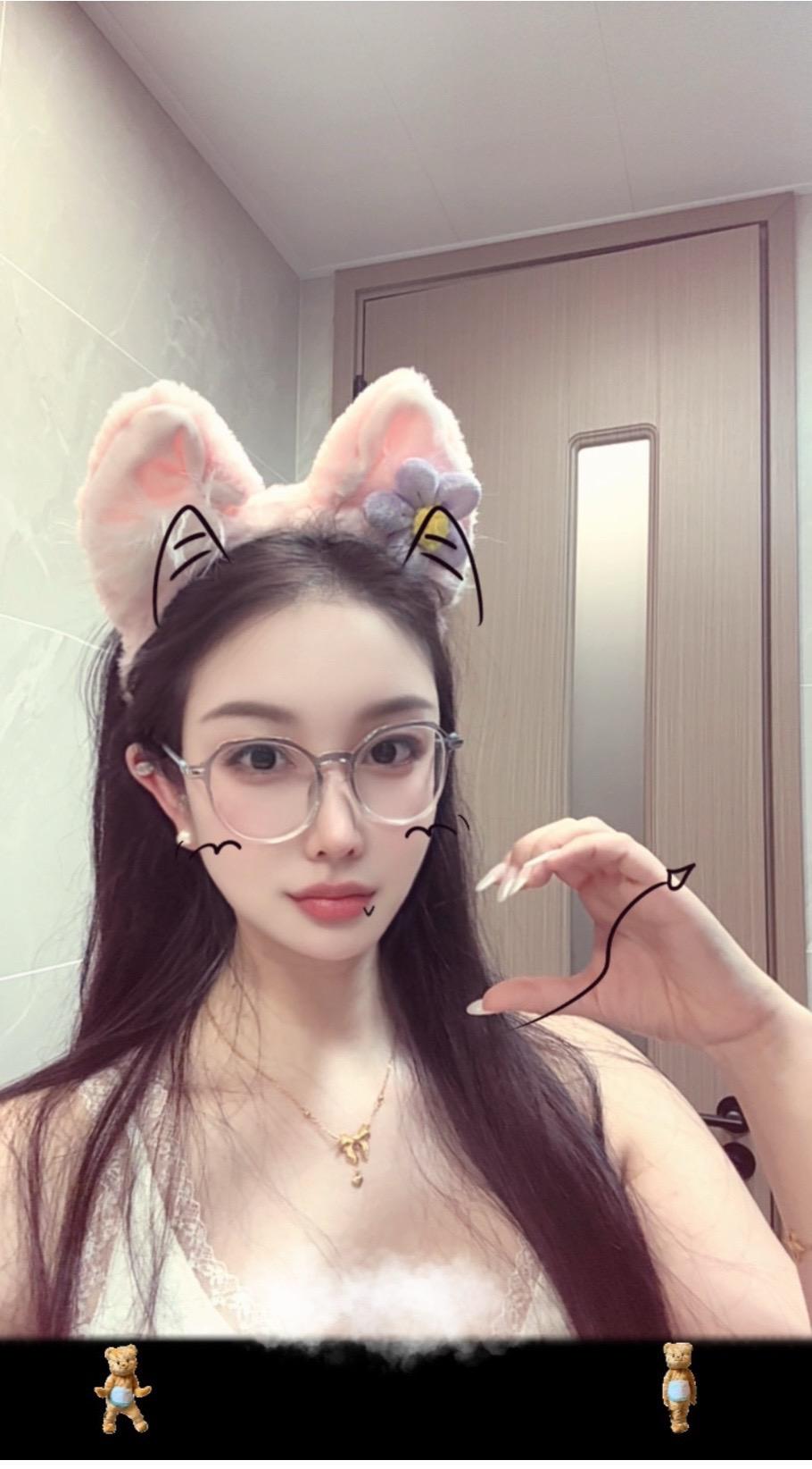 人都是会变的，情緒和感受也都是会流动的