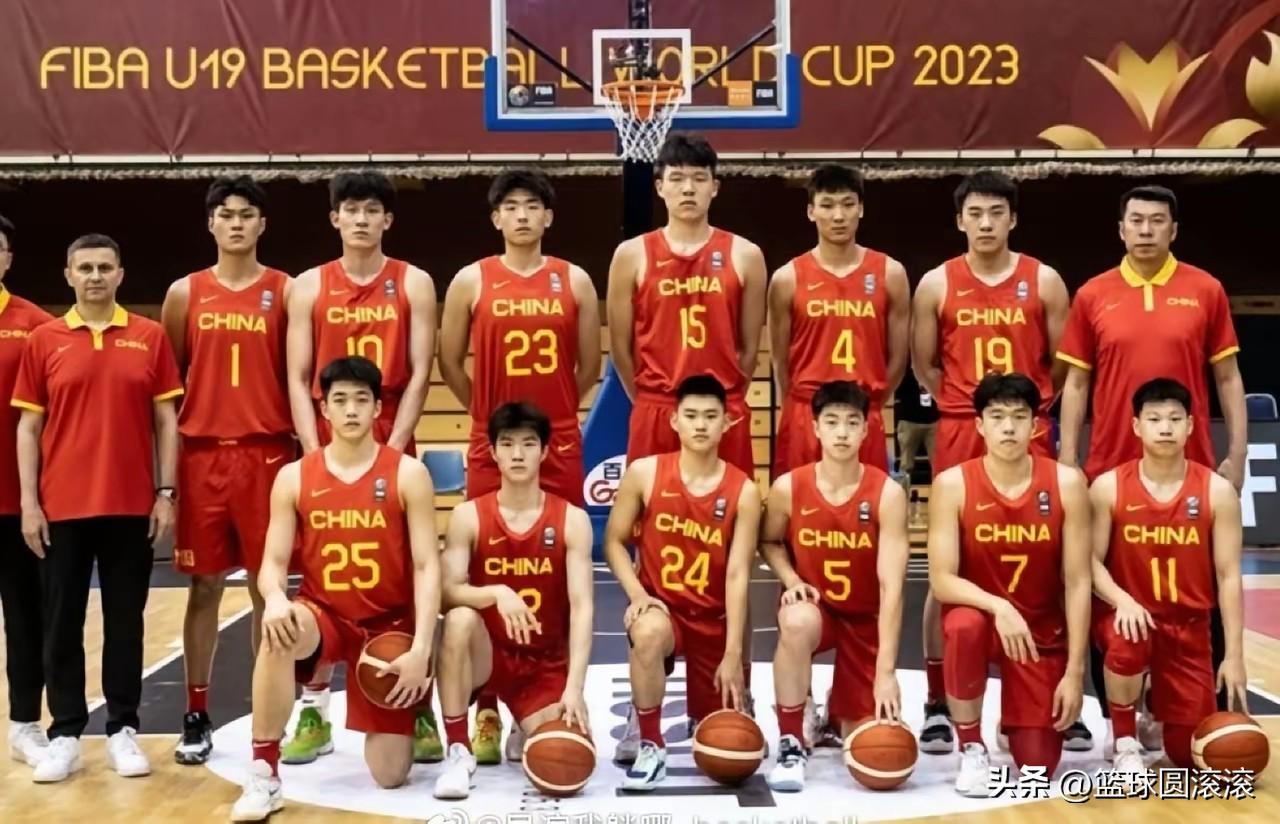 回看2023年U19国青！4人站稳CBA、4人打NCAA、1人去NBA，韩登被严
