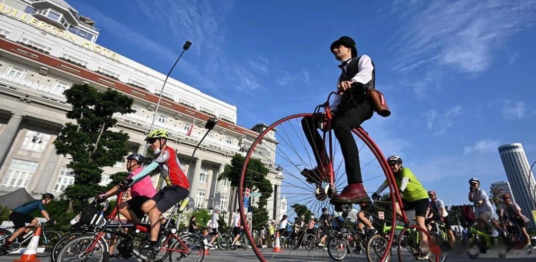 9月22日是世界无车日，新加坡陆路交通管理局连同多个政府机构、公共交通业者、企业