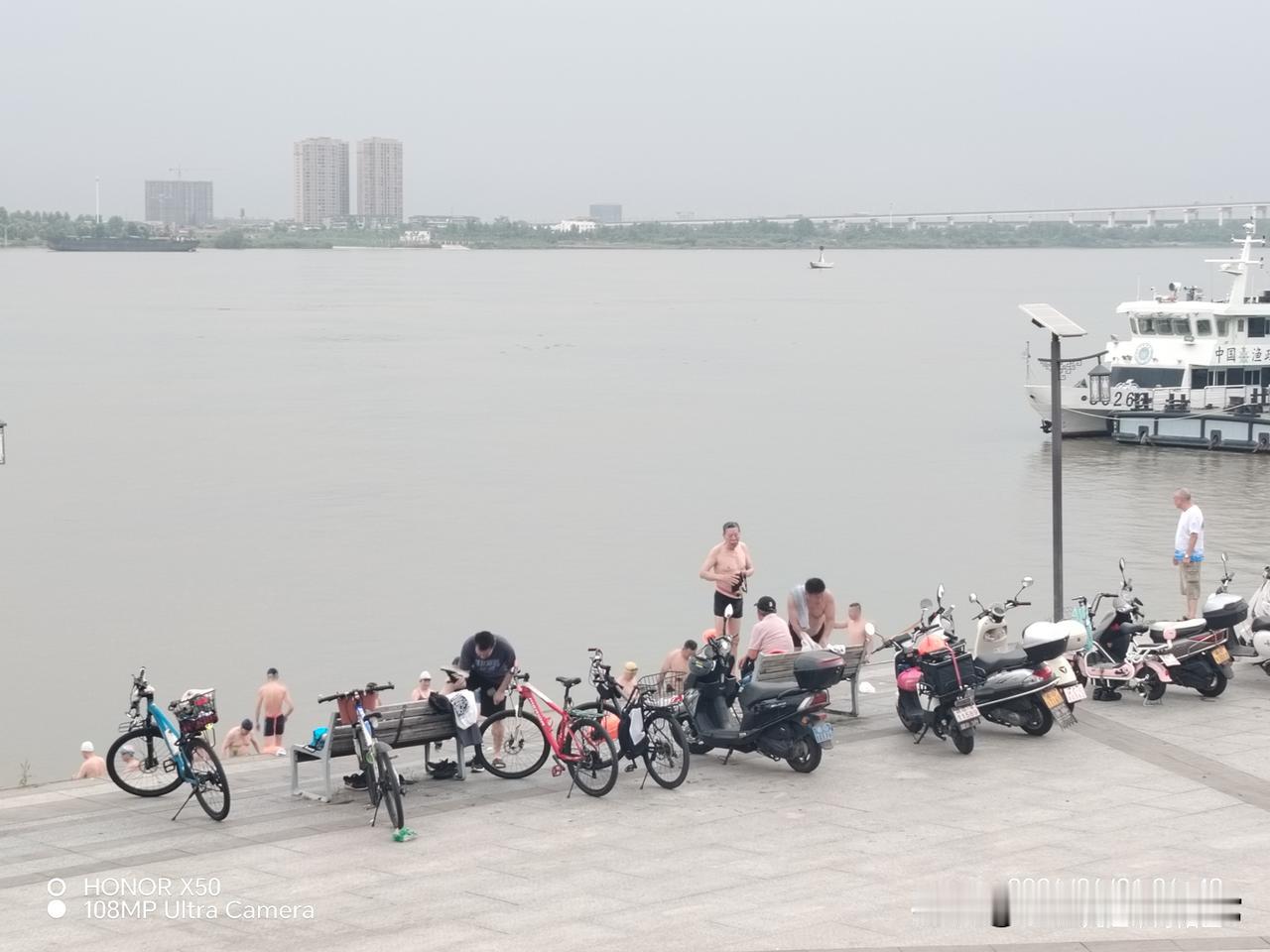 我认为不喜欢