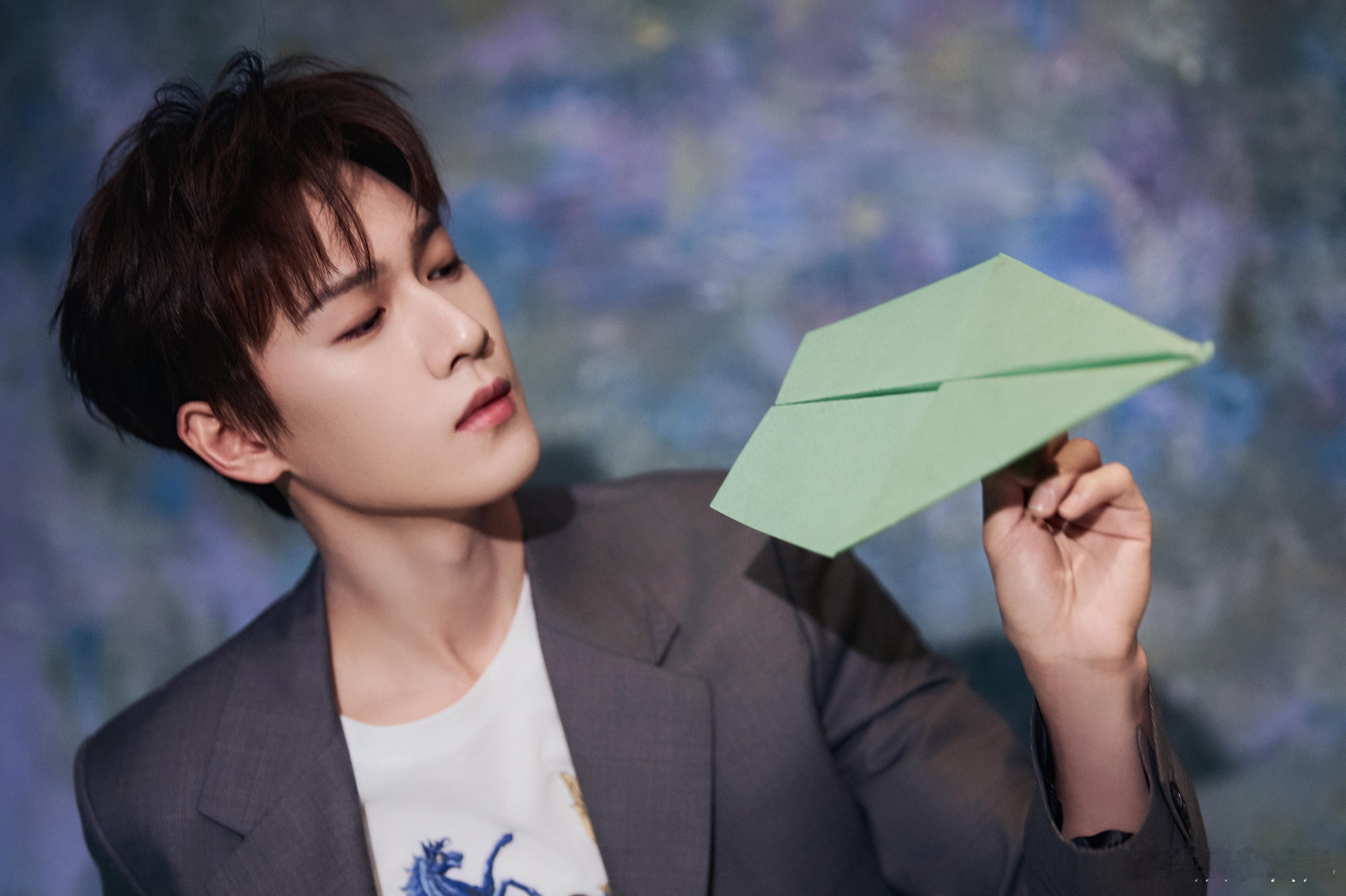 李昀锐我从宋墨就跟着你了 诸葛玥这人生也太坎坷了😢爱情不能认，事业被拿捏，浑身