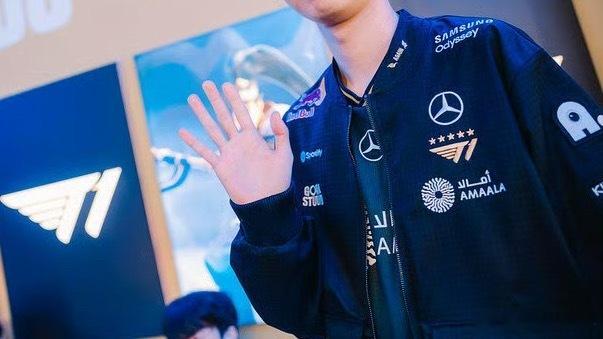 lck提前锁定s15冠军燃！T1神王加冕，LCK提前夺冠！Doran首进决赛，太