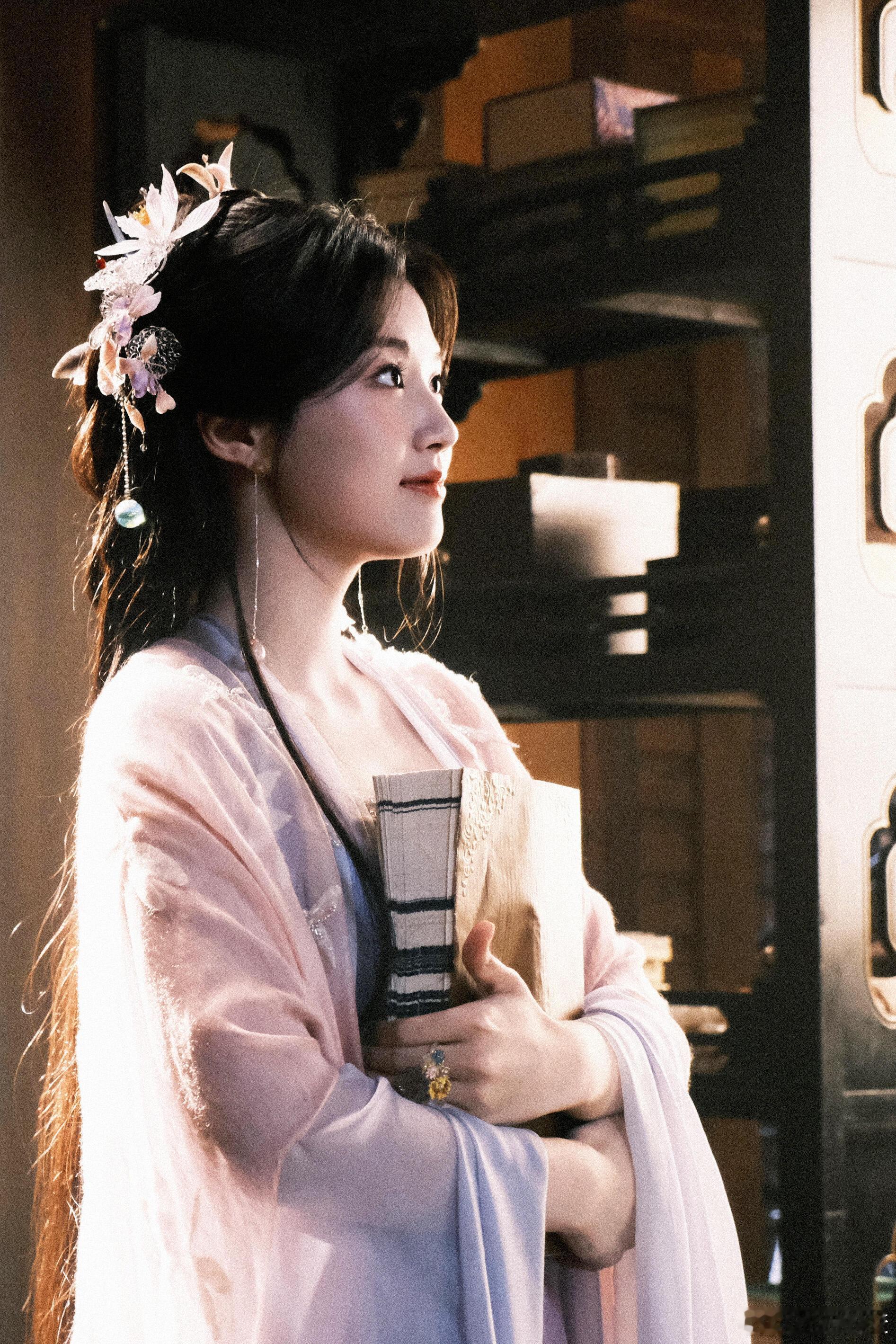 卢昱晓[超话]  入青云收官啦｜明意/卢昱晓卢昱晓｜ ​​​