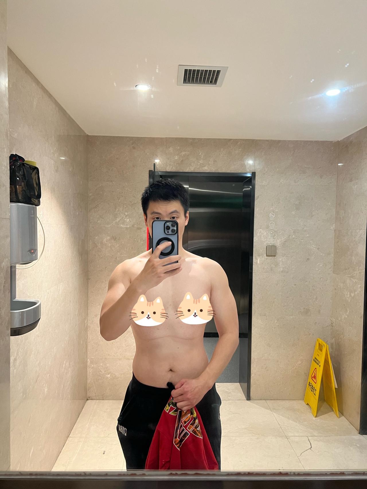 体脂还是有点高，曾医生要练出六块腹肌！健身