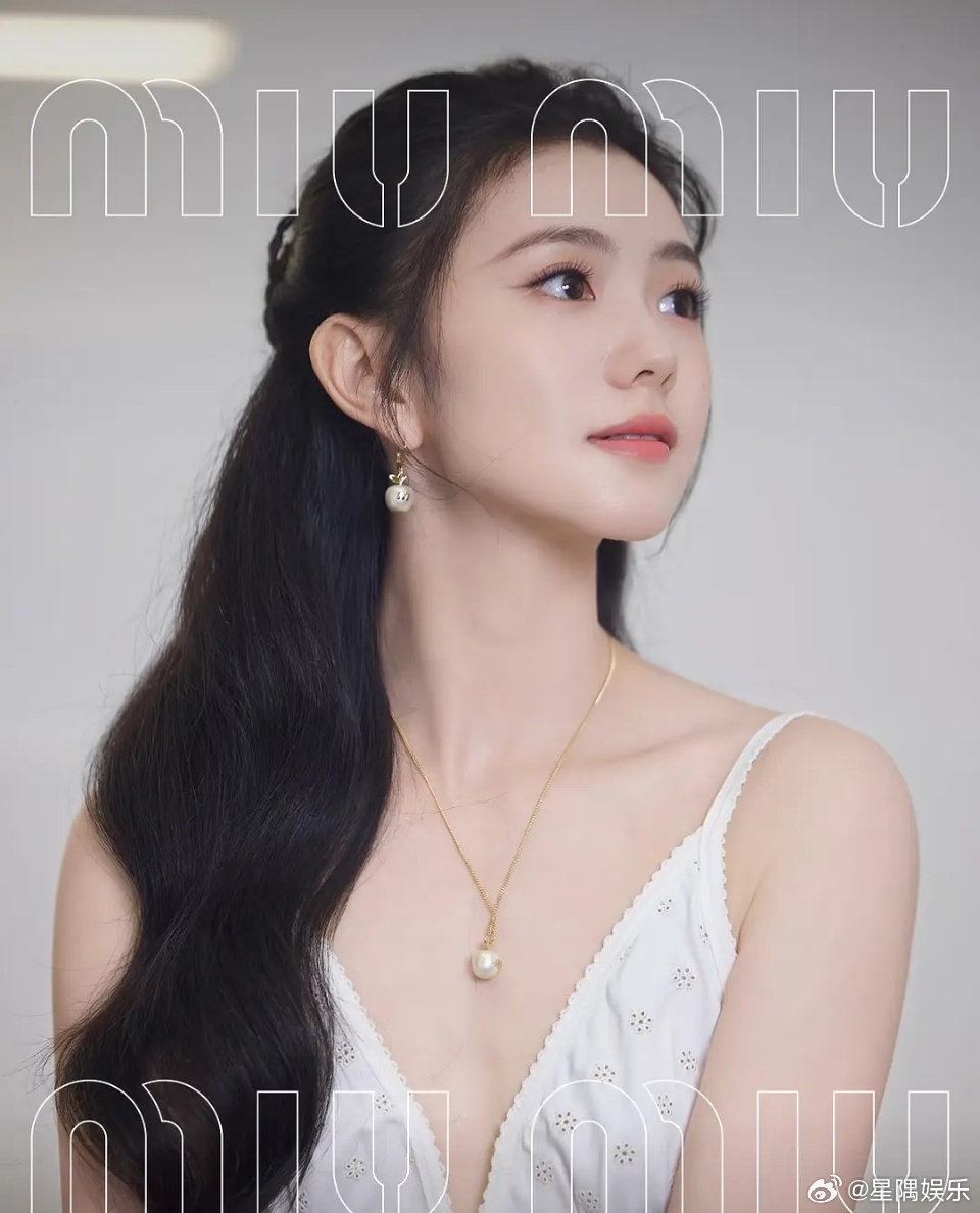 MiuMiu拍的刘浩存和赵今麦差距怎么这么大