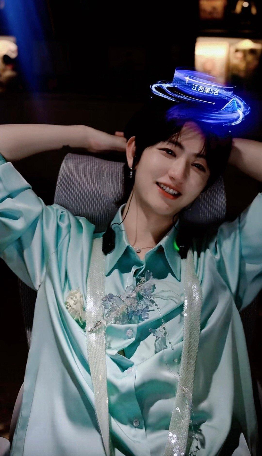 clv陈律超话 陈律 向全世界安利陈律 
今天真的又是好开心的一天
1️⃣和ls