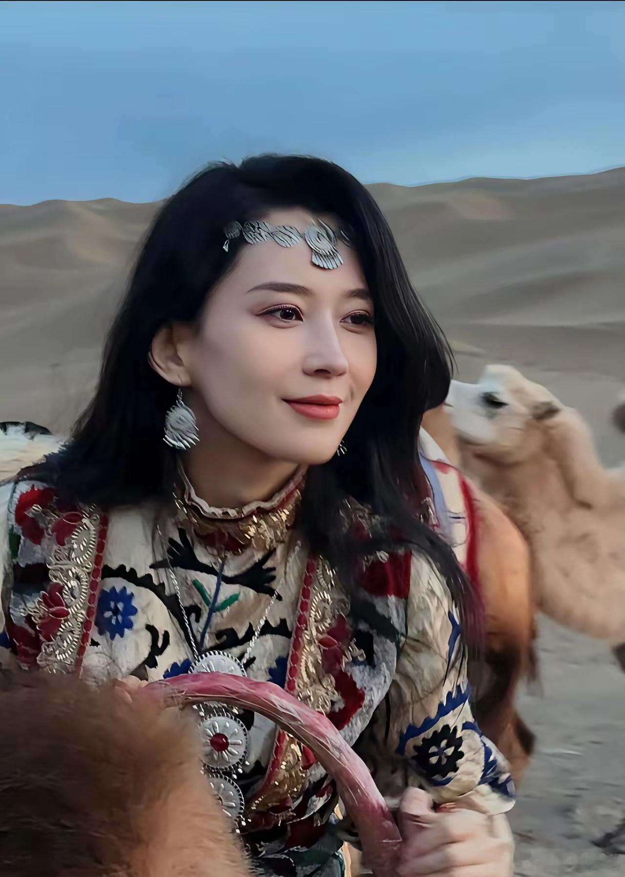 其实大家心里很清楚。就连汪峰心里应该也很清楚。森林北之所以在现在这个时候，晒出了