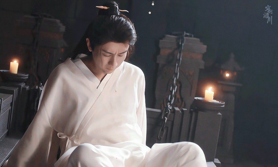 成毅莲花楼 地牢里的花花让人心疼，但是也真的好美