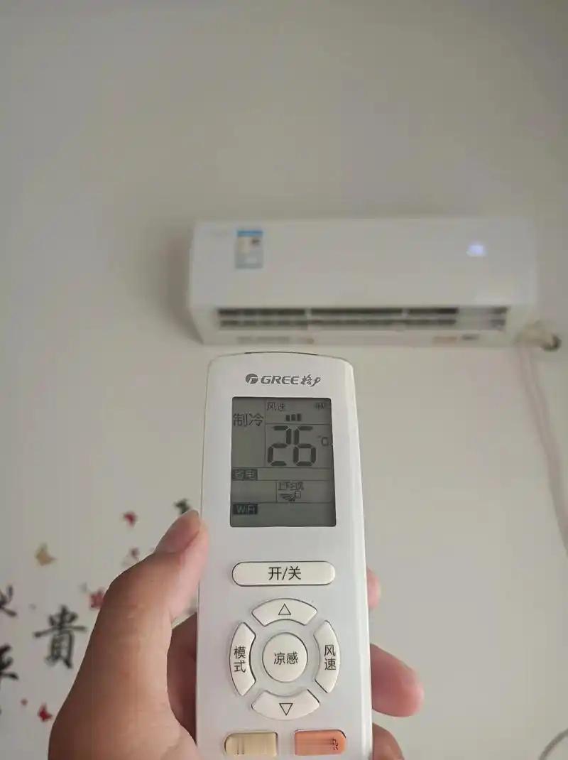 买空调会关注细节吗 虽然买空调会注意要什么功能，但也没有关注到这么细。说真的遥控