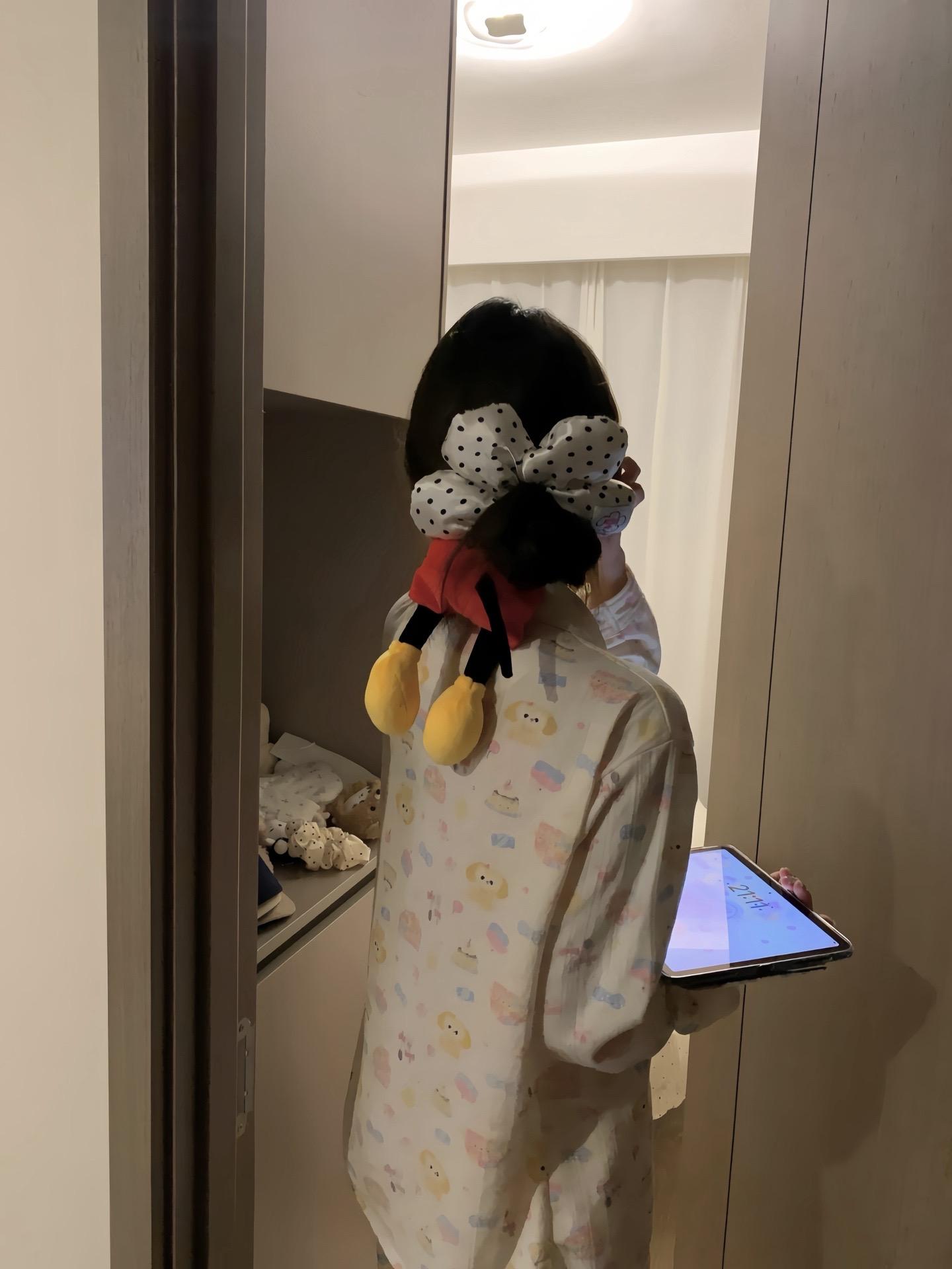 我给幸福设定边界 希望它包裹我整个世界