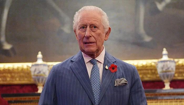 查尔斯国庆贺电暗藏玄机！英联邦裂痕难掩，新加坡成关键棋子？
英国国王查尔斯三世在