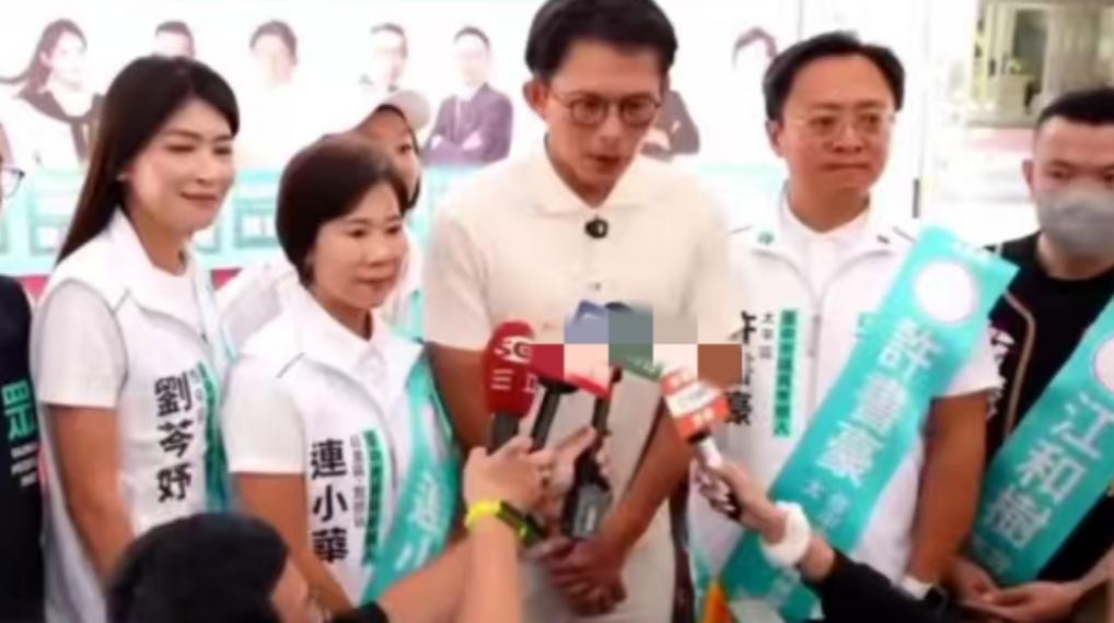 台湾有人坐不住了！


特朗普访华涉台表态，让台湾政坛坐不住了。民众党主席黄国昌
