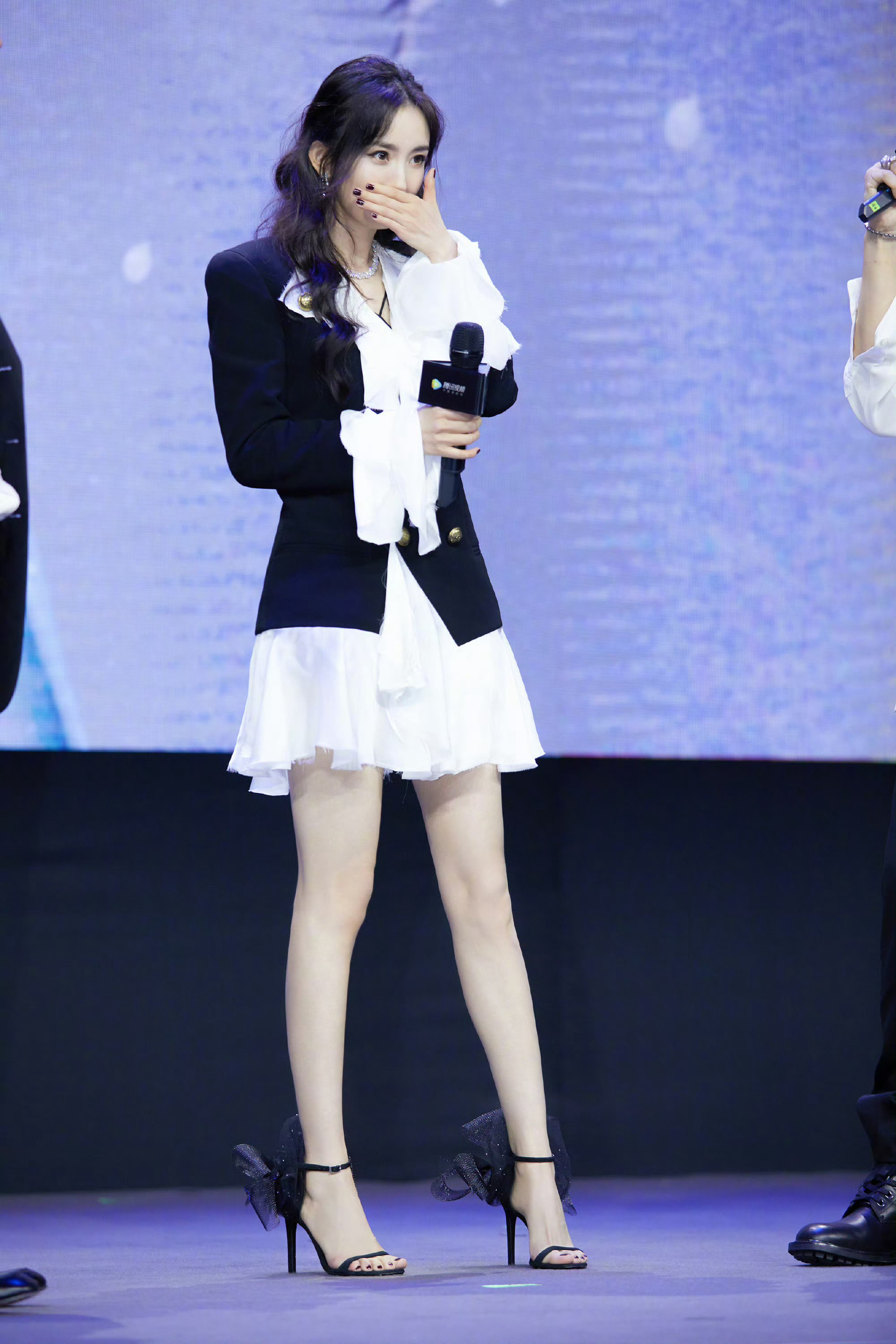 杨幂美腿