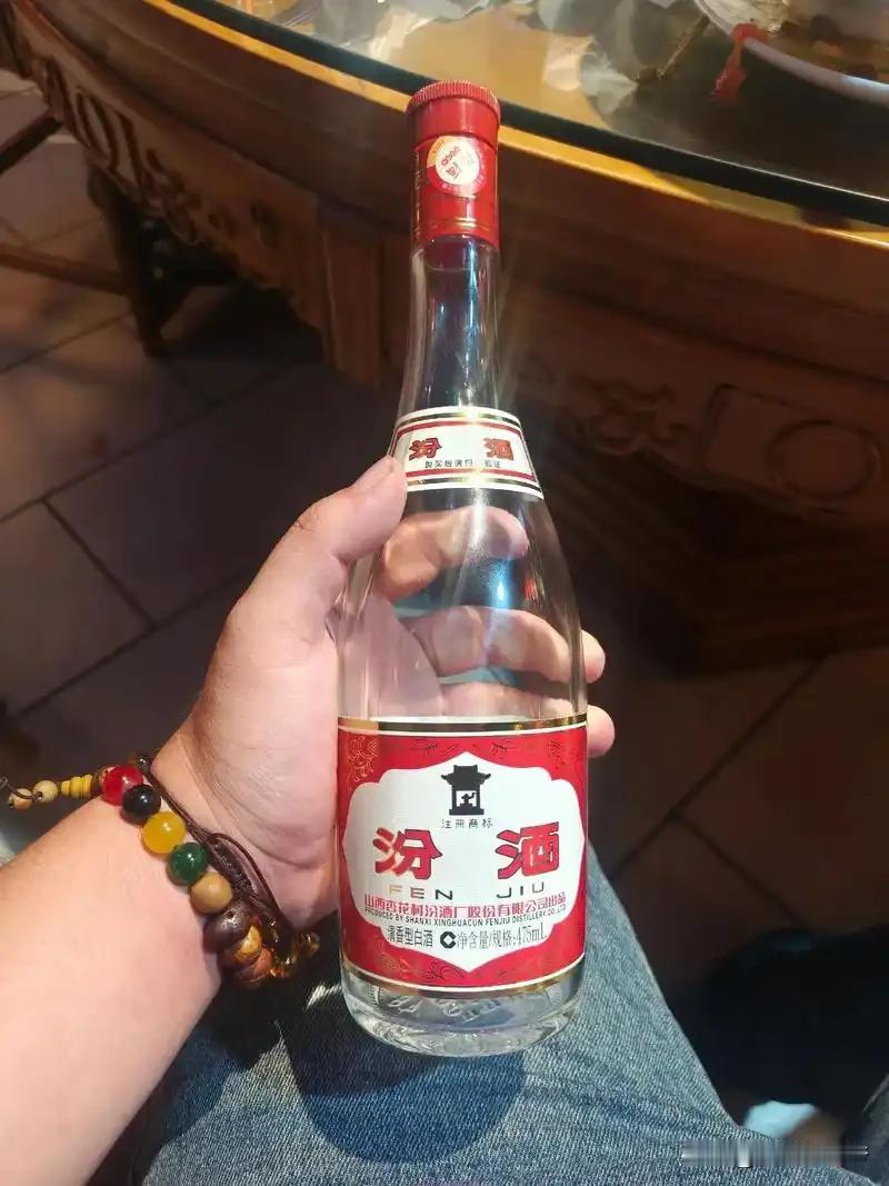 山西朋友说：清末时期，山西盐商掌握了四川到贵州的盐路，大赚特赚，由于盐商们喜欢喝