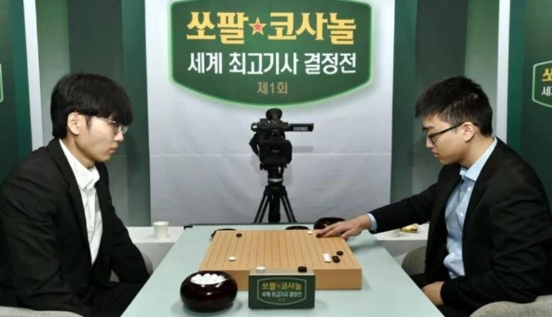 一波三折~幸运半目
记世界围棋最高棋士战决赛屠晓宇先拔头筹



9月9日，由韩