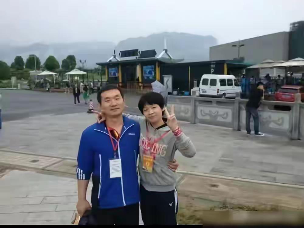 【我要是蒯曼爸爸，我也发文支持自己的孩子】2026.5.12，国乒女团夺冠返程当