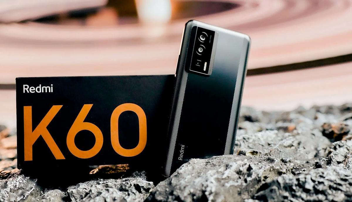 等等党还是赢了，16GB+512GB+骁龙8+Gen1，昔日真香机降至2299元