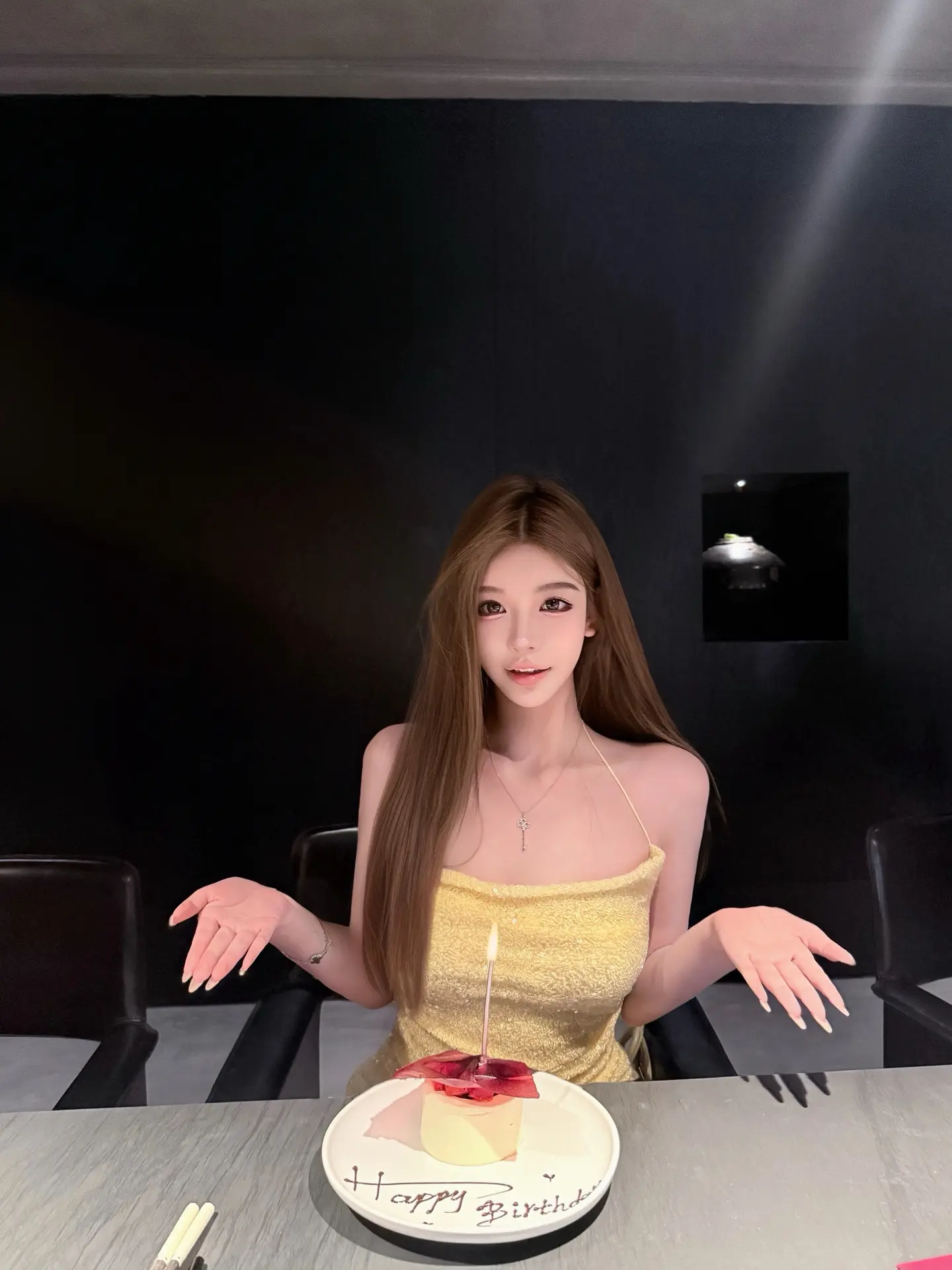 迟到了几天的生日照片˗ˋˏ🎂ྀིˎˊ˗ 新的一岁继续幸福吧~