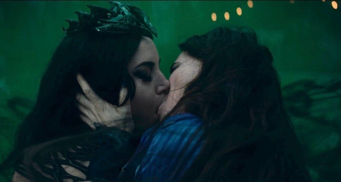 《女巫阿加莎》收视表现还可以第8集首日播放460万次，比首播增加了35%同时，季