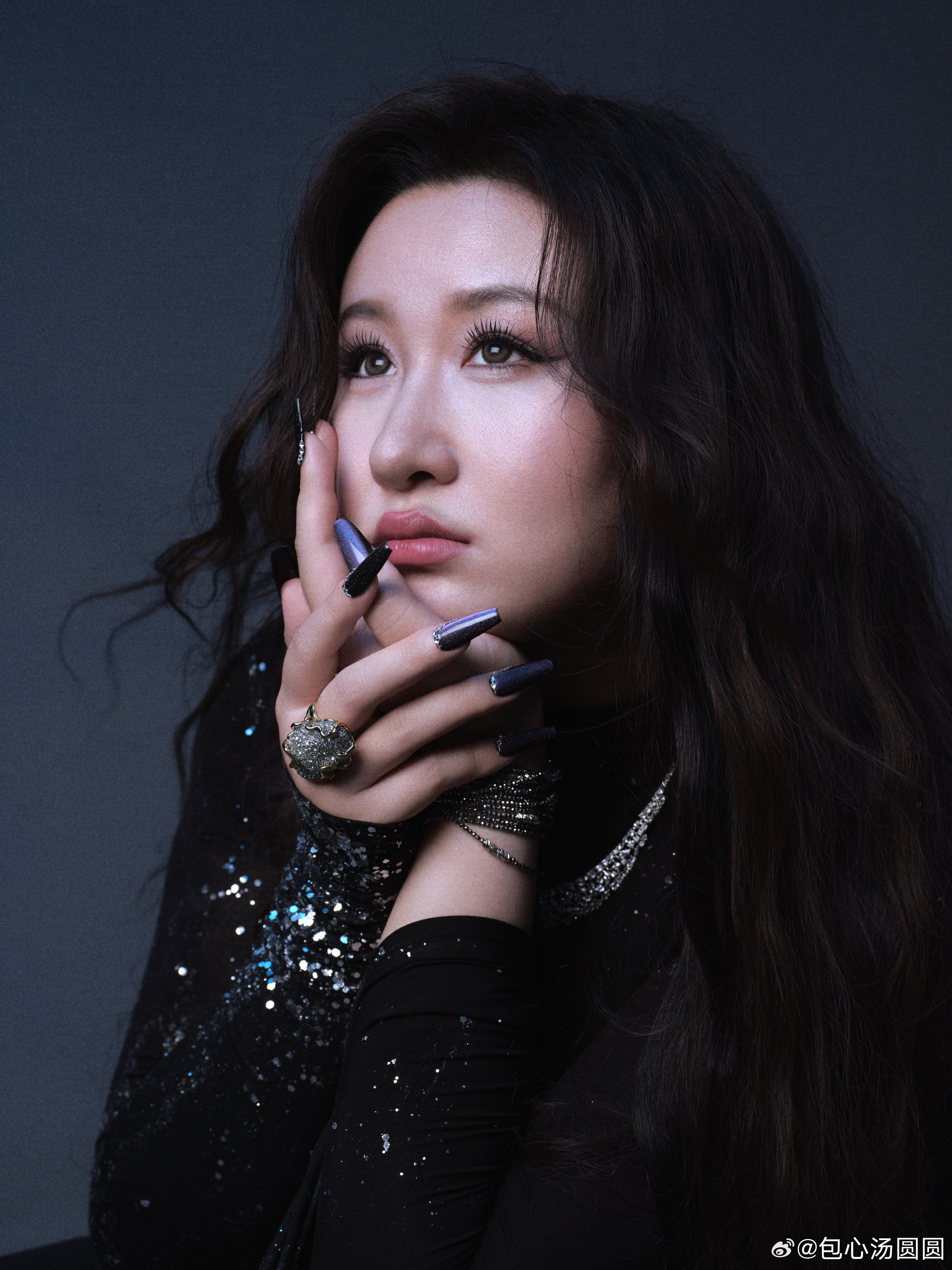 锤娜丽莎歌声温柔锤娜丽莎歌声后坐力好强锤娜丽莎一开口便是极致温柔，嗓音温润抚平心