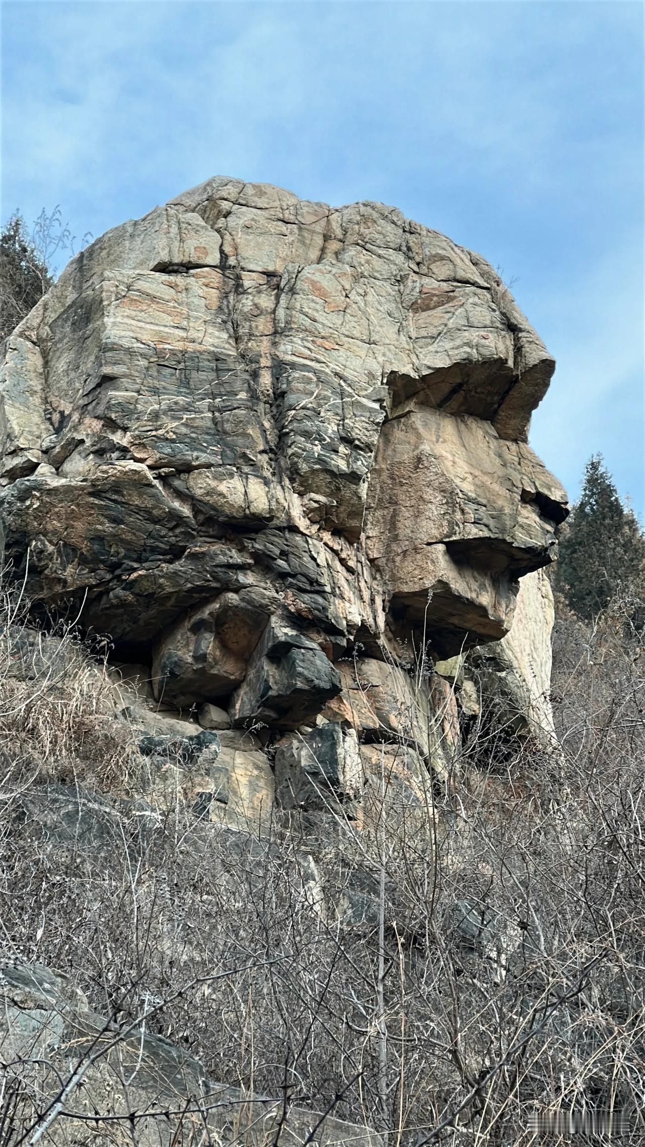 户外爬山，意义非凡！

济南周边多山，户外爬山群体庞大，对于上班族，周末徒步南山