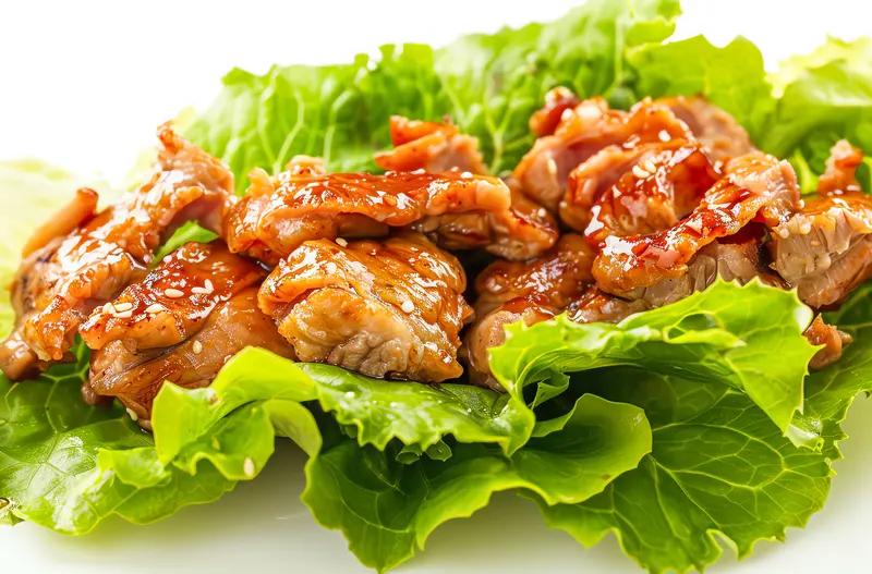 女子频繁食用“生菜卷烤肉”出现腹痛症状，严重影响正常生活和工作，于是到医院消化科