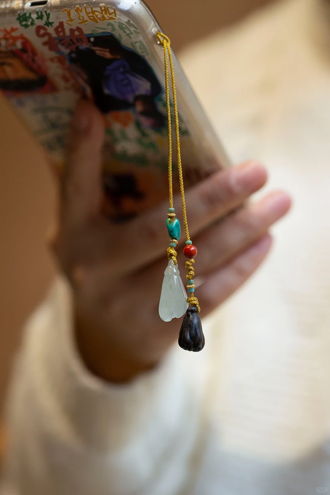 很精致！沉香手机挂件我超级喜欢呀