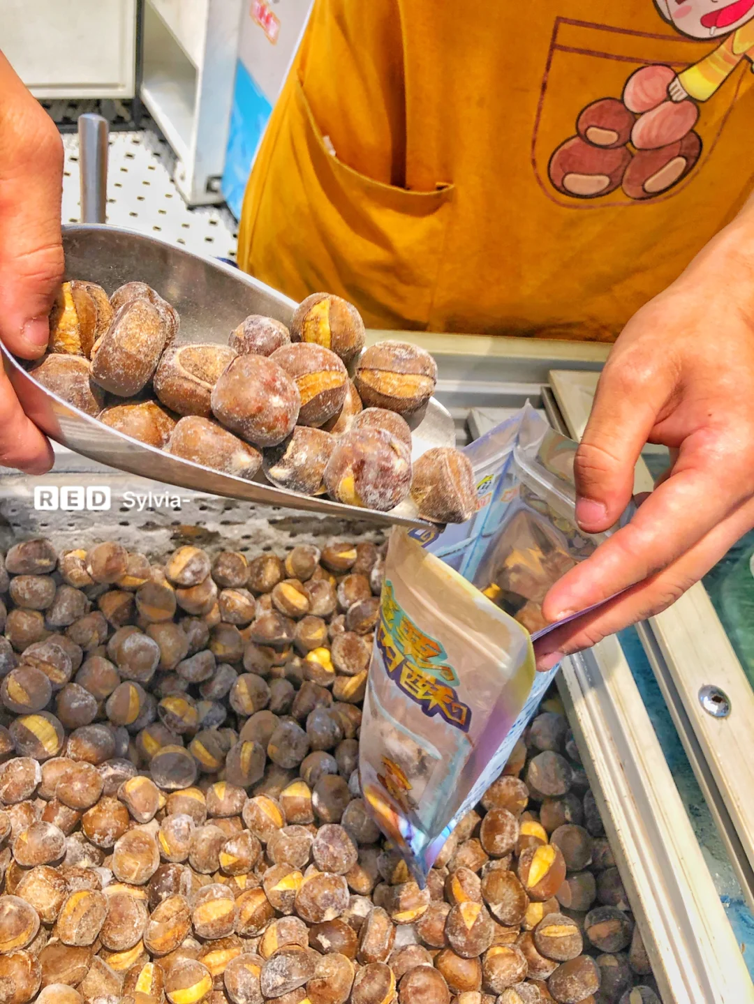 万物皆可冰！🌰夏天的栗子就是要吃冰的啊🕶