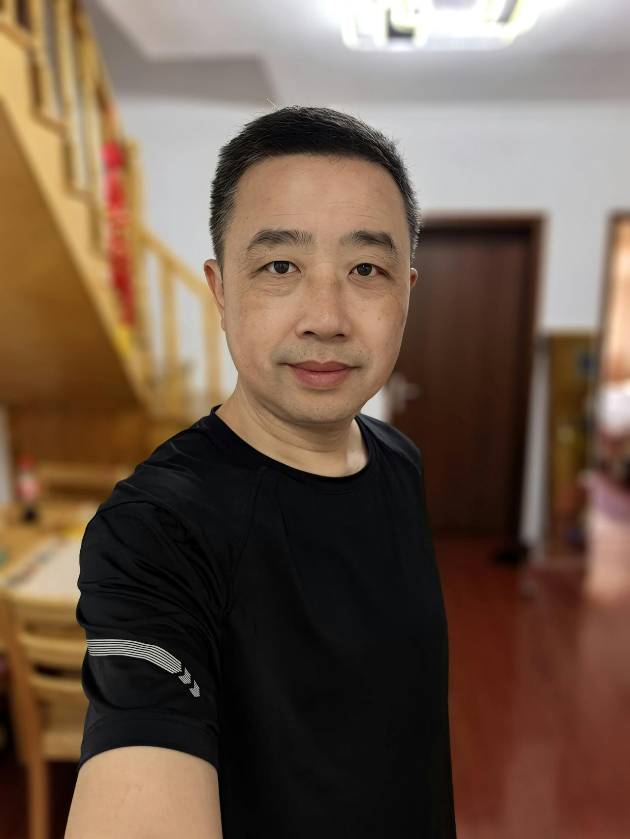 戒酒308天，滴酒未沾。我常常问自己：这算戒酒成功了吗？
 
偶尔也会闪过一个念