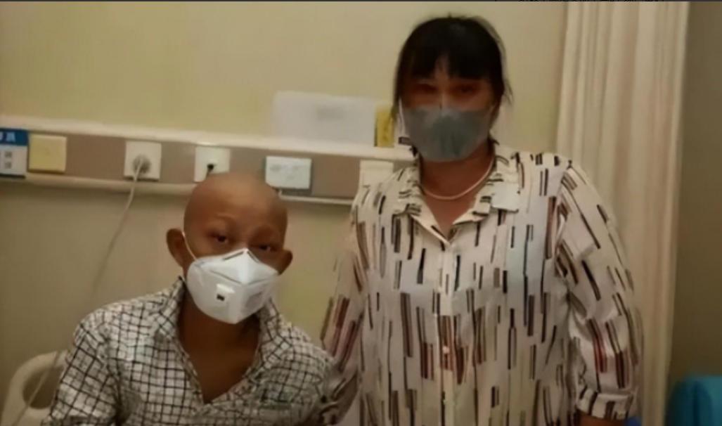 2008年，黑龙江哈尔滨21岁女生无偿捐献骨髓救助白血病男子，一年后女生怀孕，男