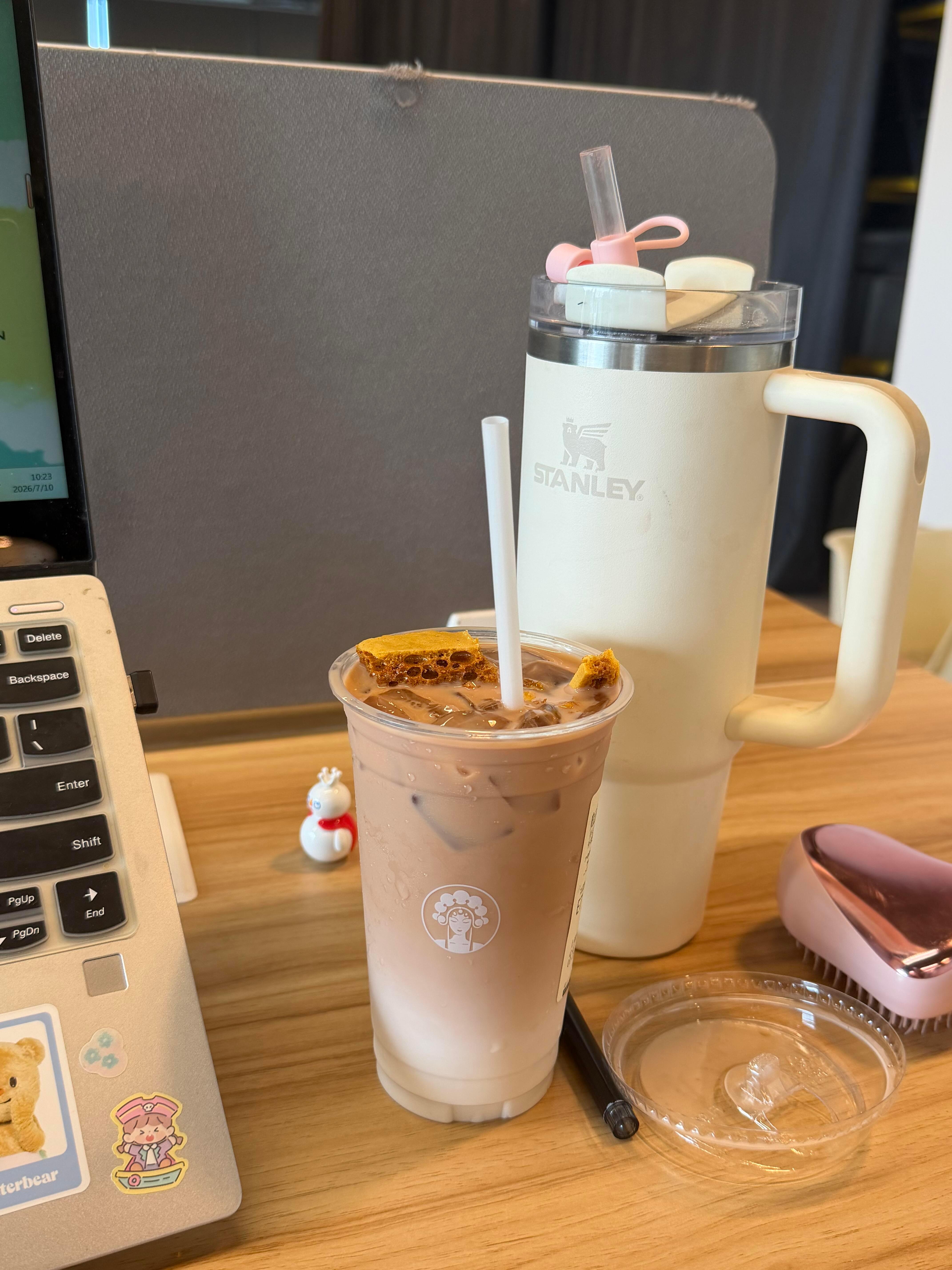 我今天上班,明天上班,后天上班,天天上班,别担心,没有我信息的日子里,我都在好好