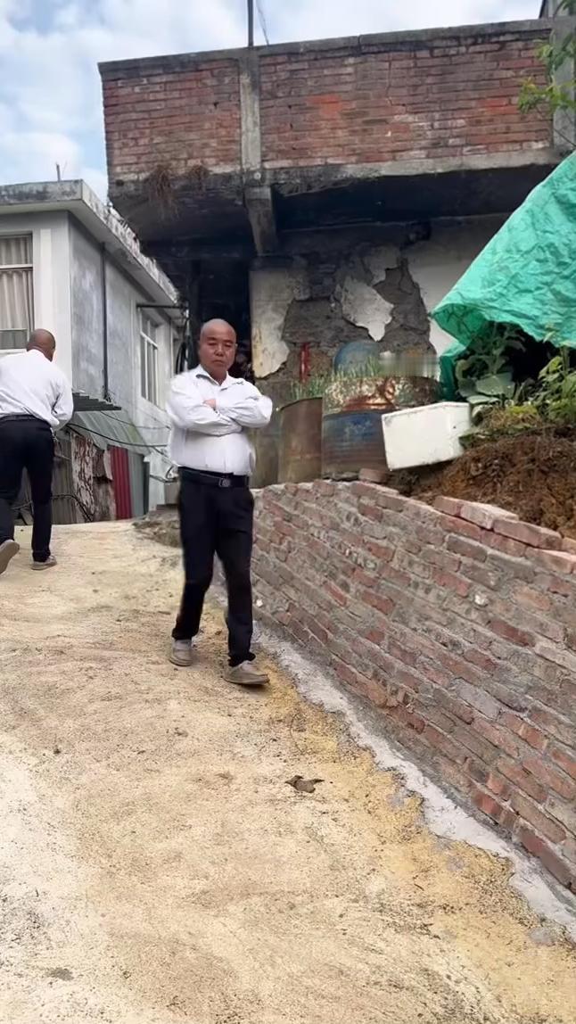 哈哈哈哈哈。