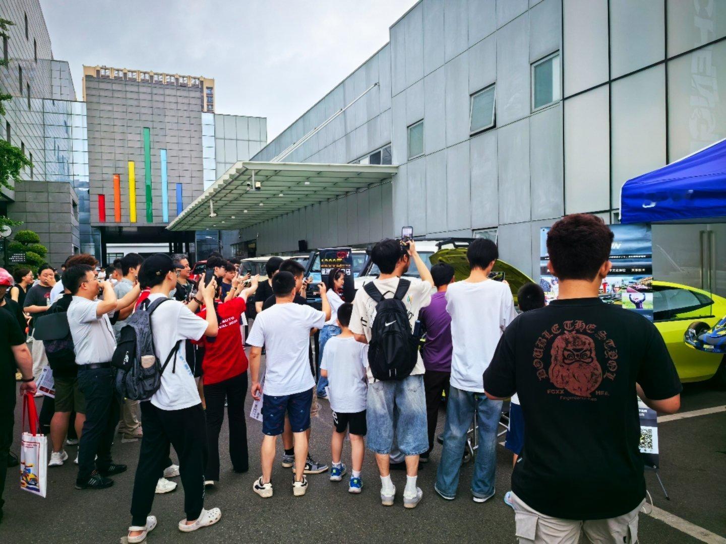 燃油车被时代抛弃了吗？这个周末在成都三和老爷车博物的成都汽车文化嘉年华 就是最好