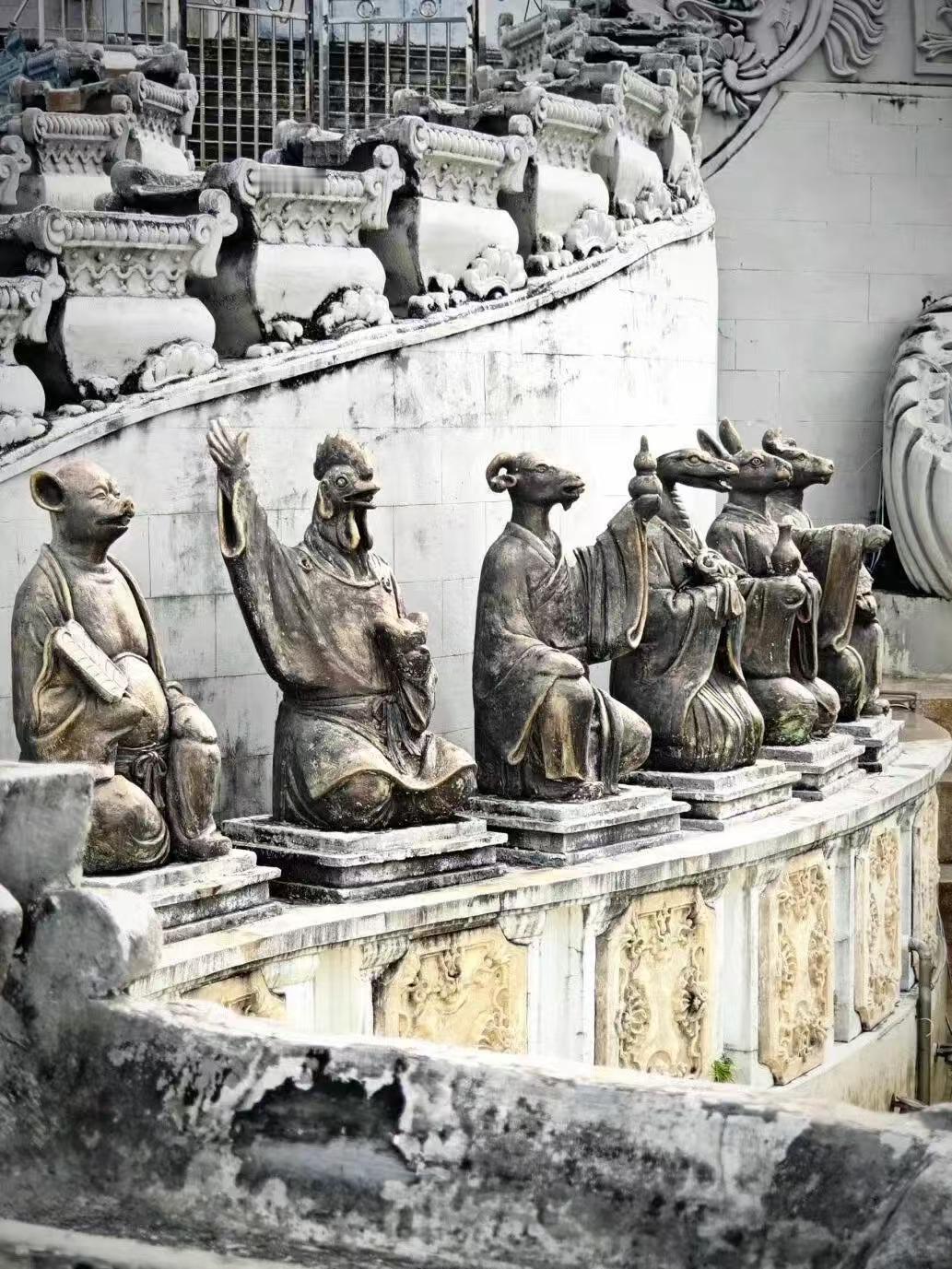 圆明园兽首漂泊百年数字团圆十二兽首当年一个时辰换一位喷水报时，听起来像古代版轮班