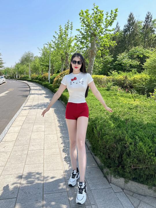 最近很爱kitty！