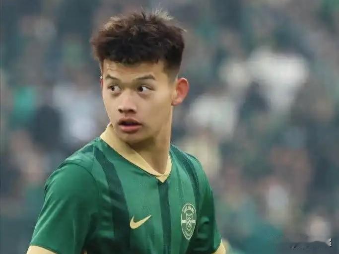 花里胡哨的踢法却不实用，这就是浙江队现如今最真实的写照。
想真正的成为强队，不仅