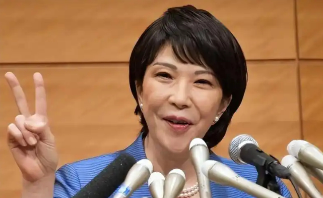 特朗普拒绝顺访日本后，高市早苗为啥紧急声明：我们通了15分钟电话！据共同社和NH