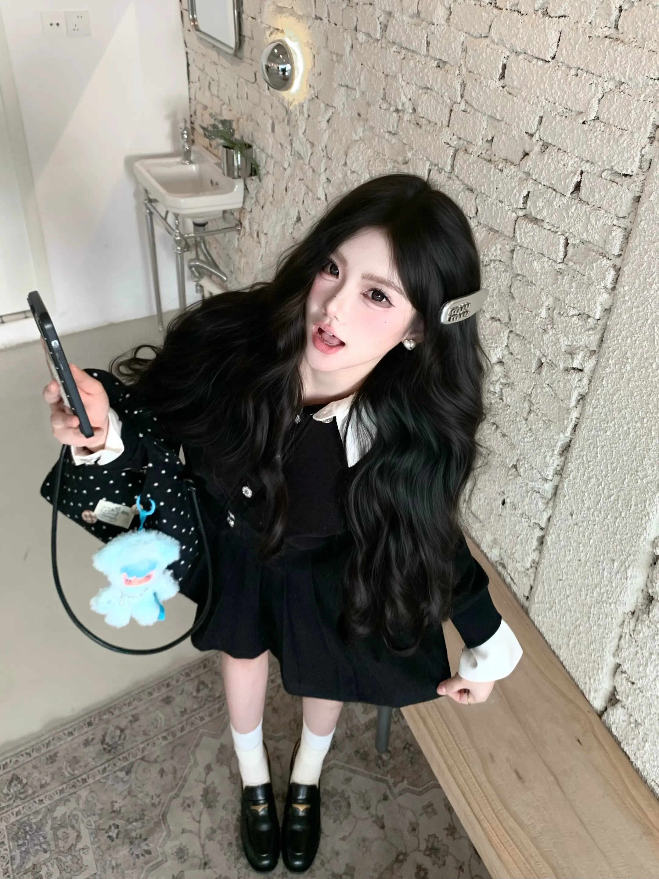 如果人人都懂咪 那咪岂不是太太太太太太太太太太普通了 ^⌯𖥦⌯^ ੭