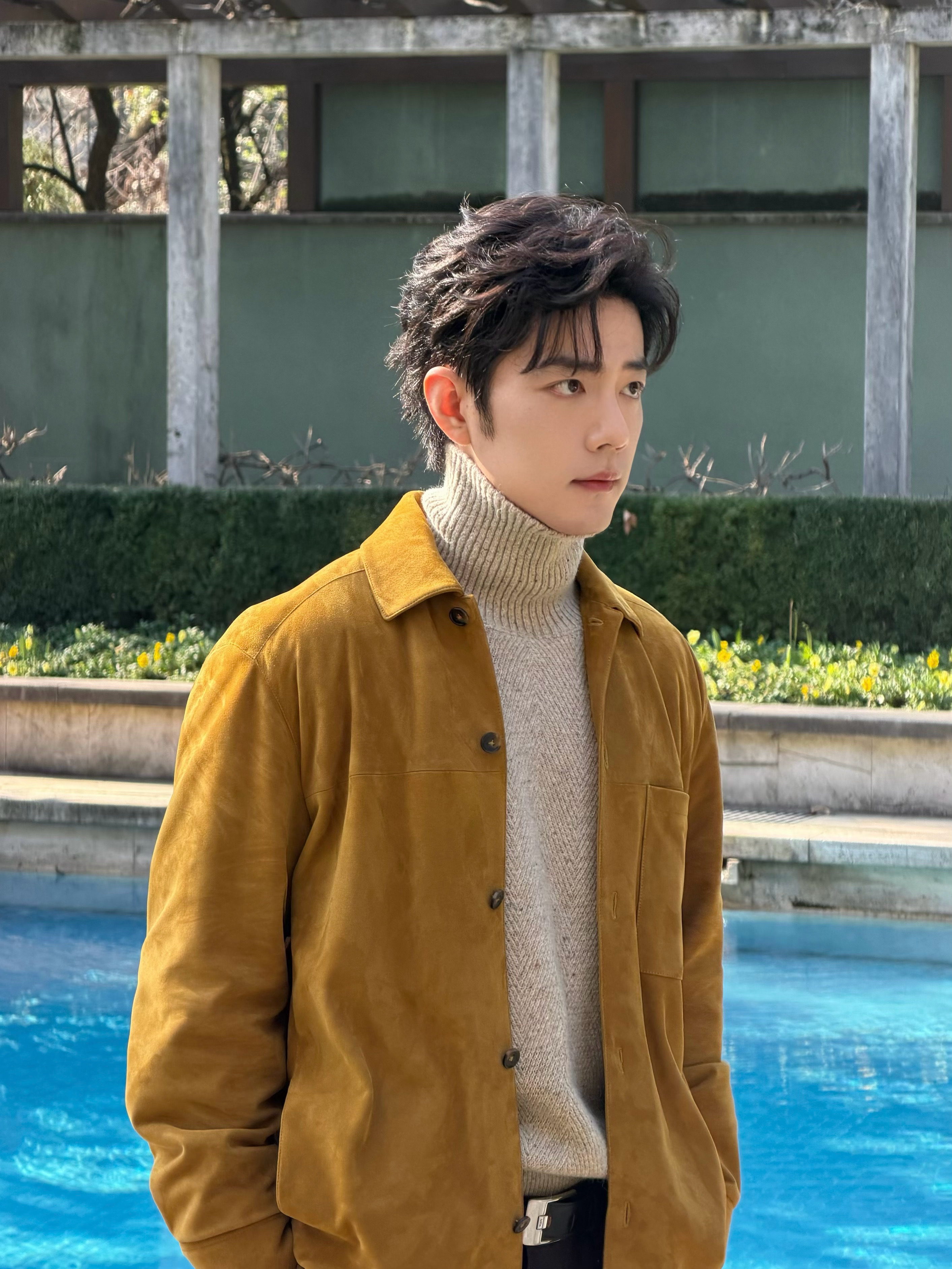 肖战米兰看秀造型不知道呀 肖战闪耀米兰