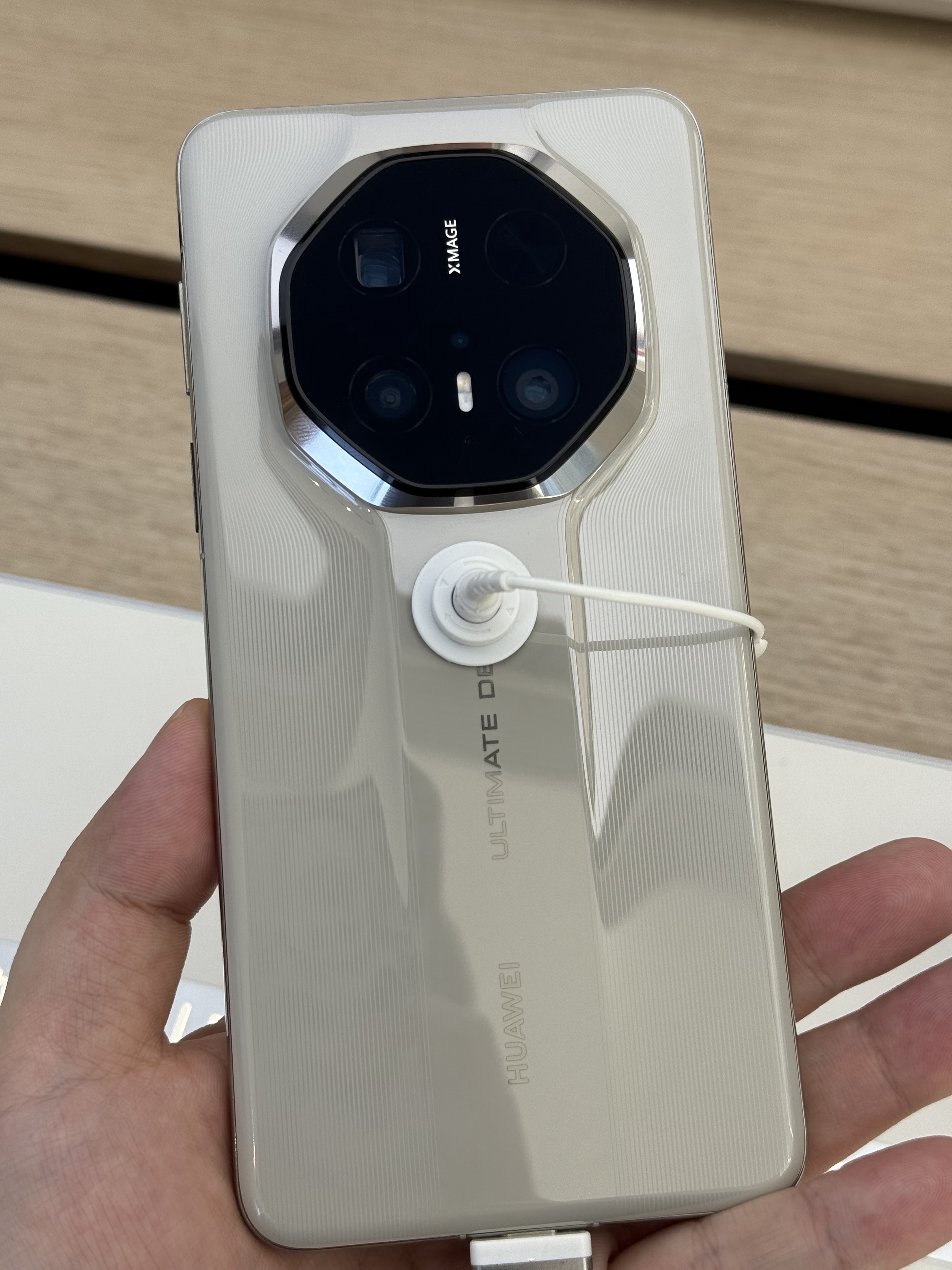 非凡大师这个浅灰色陶瓷真的很润[求关注]可以！ 