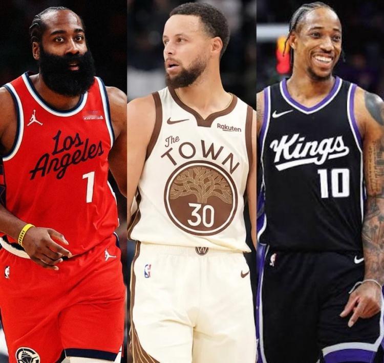 哈登：09届，总得分28614（历史第9）
库里：09届，总得分26250（历史