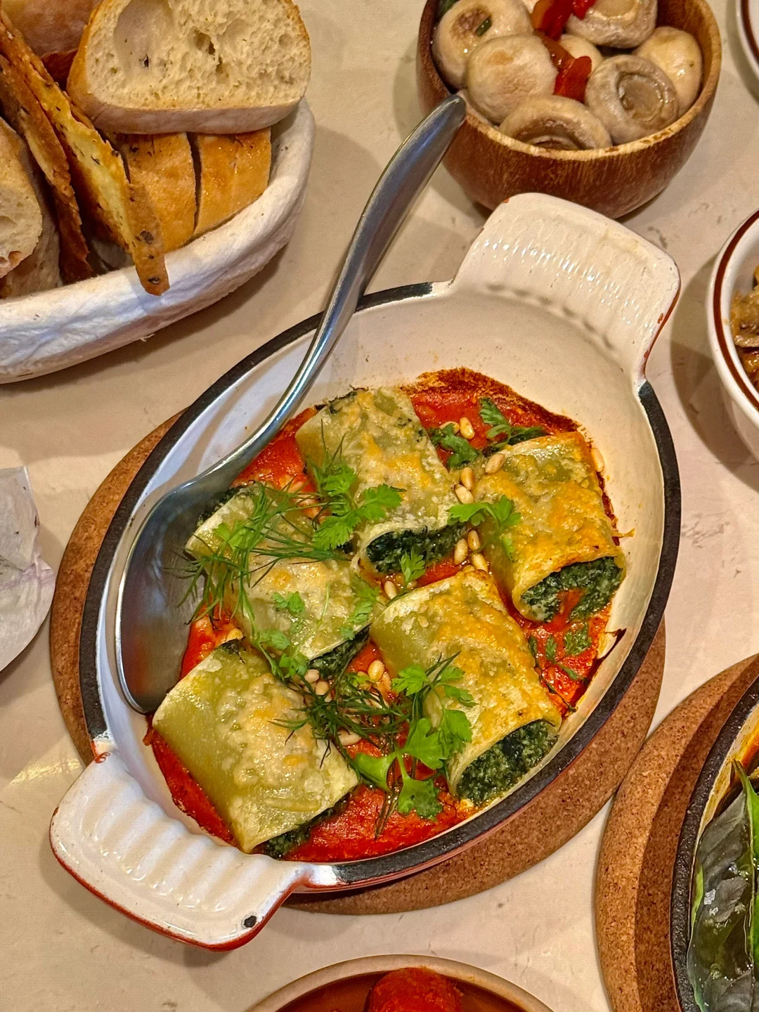 在北京！吃到人生菠菜意面卷！！！