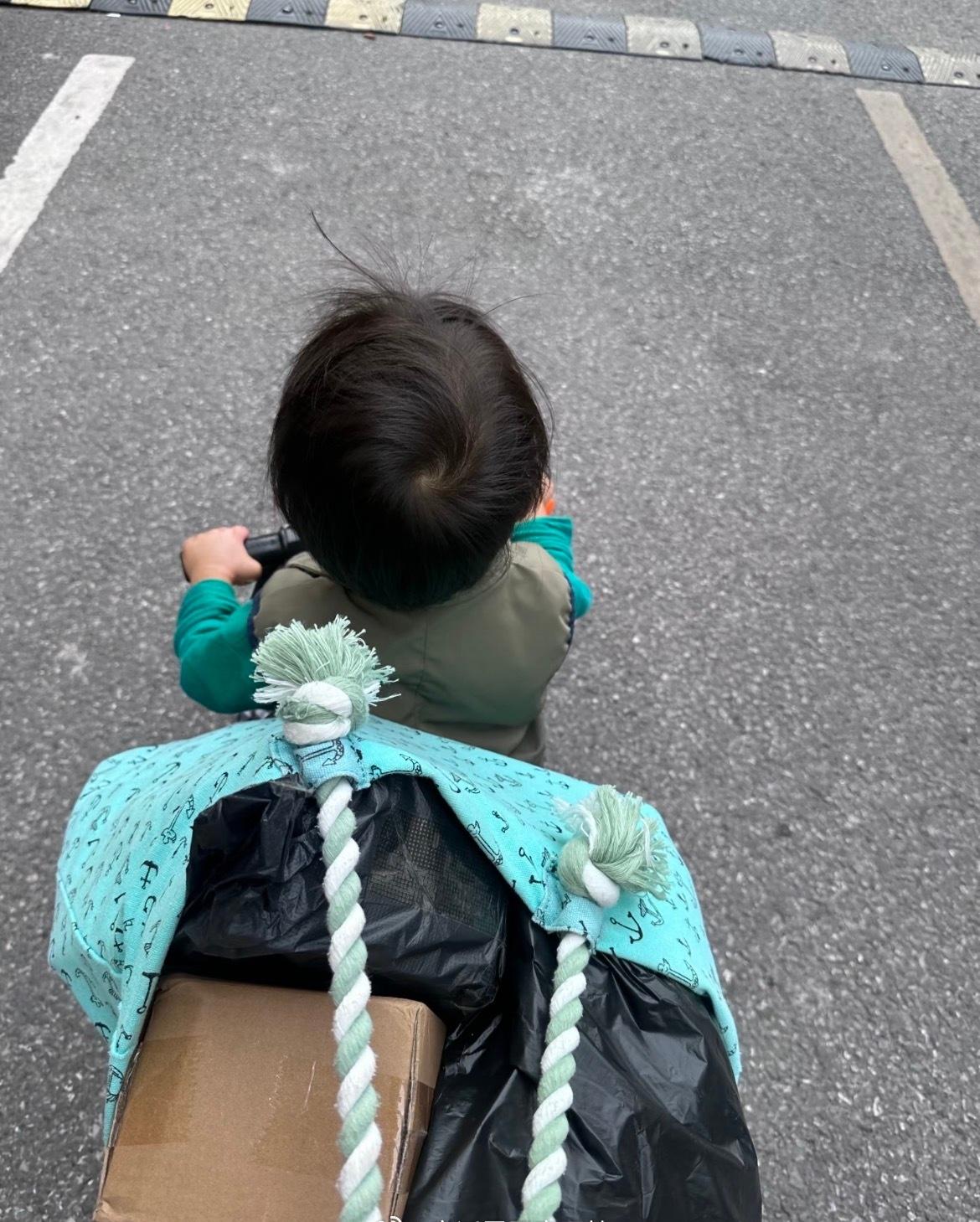 【宿迁一对夫妻闹离婚互相推诿拒养幼子，法院判了】宿迁 

2021年5月，张某与