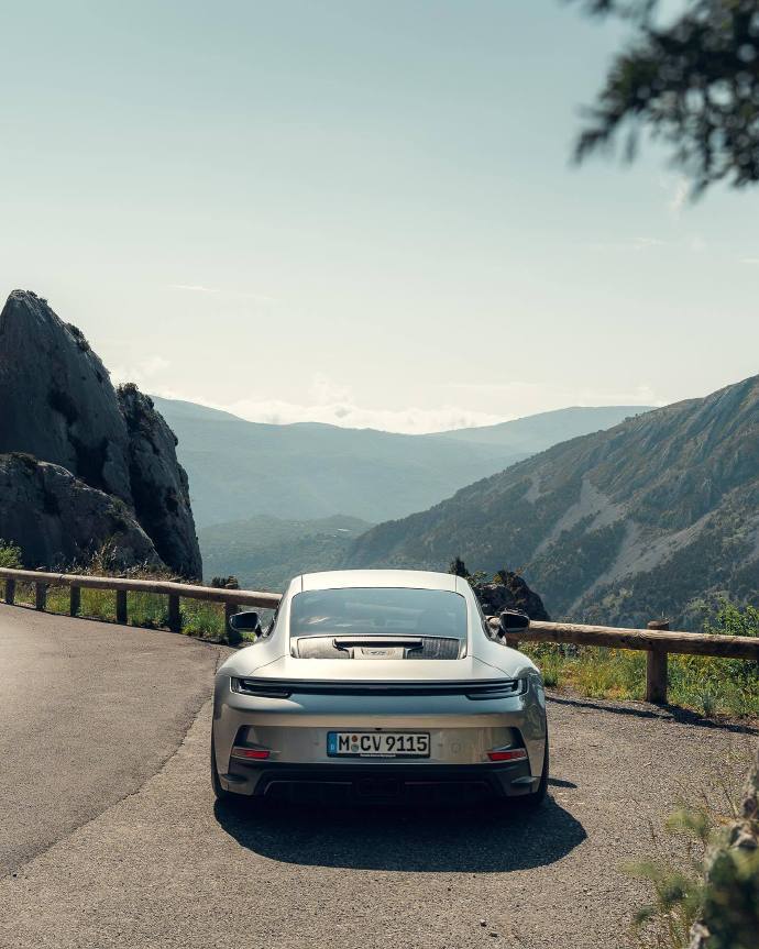 美臀-Porsche 911 