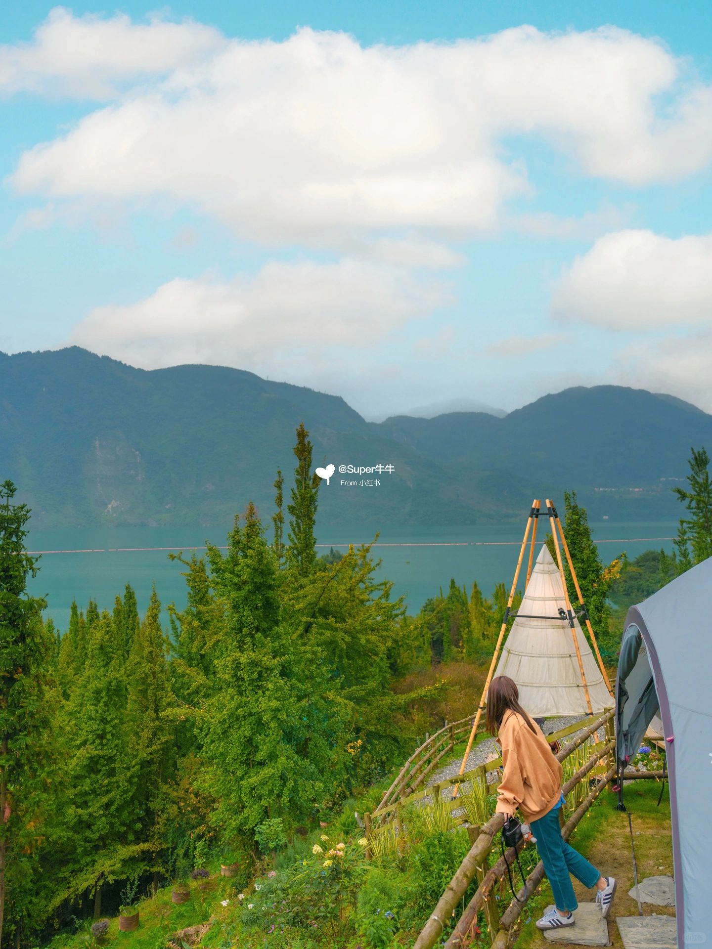 成都小瑞士❗️小众露营地⛺270°赏绝美湖景🌊
